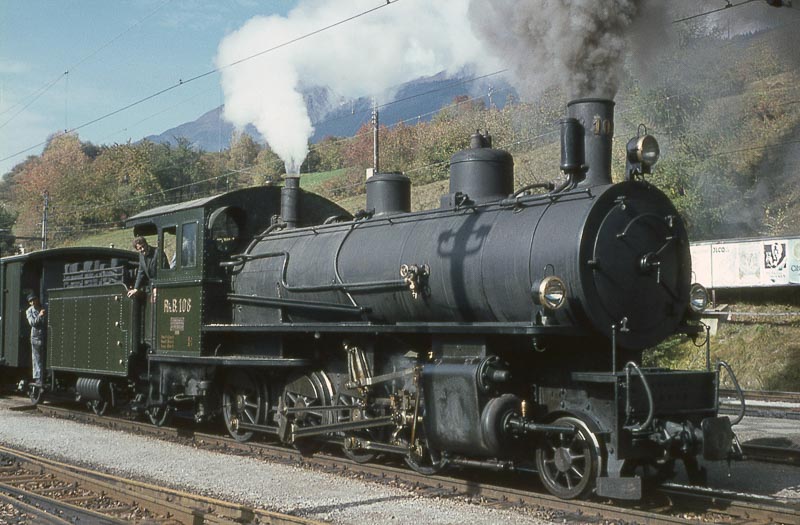 max01664